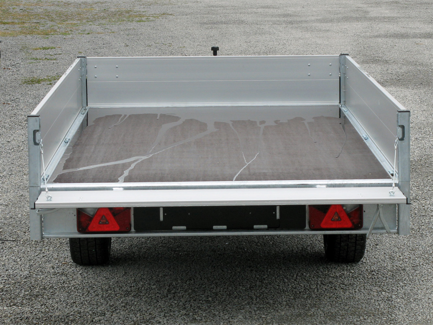 Hapert Azure H-1 - 1800 - 2800 x 1800 – niedriges Fahrwerk - 100 km/h - Image 4