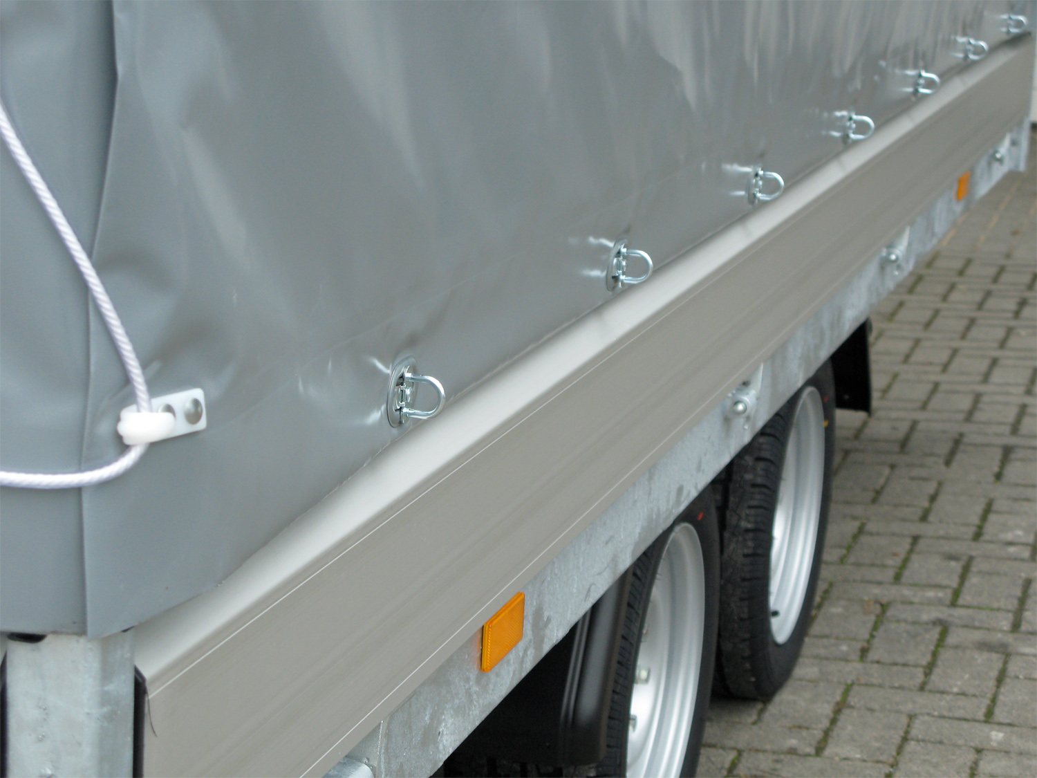 Hapert Azure H-2 - 2700 - 4050 x 2000 Aktionsmodell – 2000 mm Hochplane - Image 6