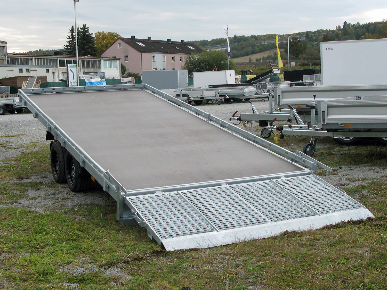 Hapert Indigo HT-2 - 3500 - 4550 x 2000 Kipphydraulik, Parabelfederung, Reling, Rampe - Image 7