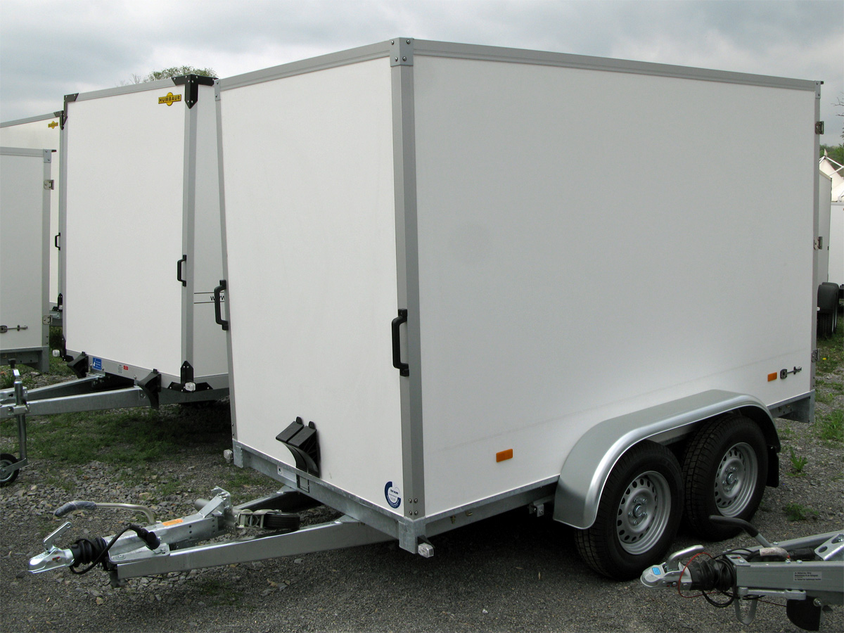 Hapert Sapphire L-2 - 2700 Tieflader-Koffer | 2 Hecktüren | Robuste Multiplex-Wände