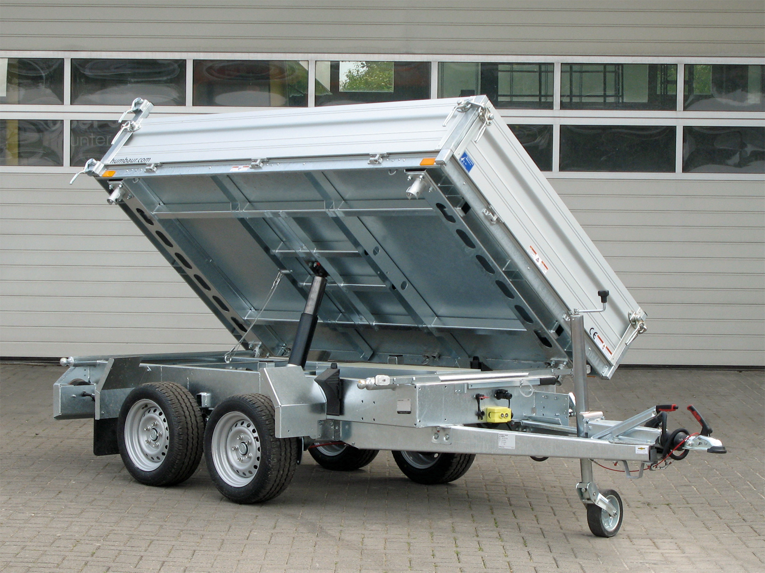 Humbaur HTK 2700.27 ALU E-Pumpe