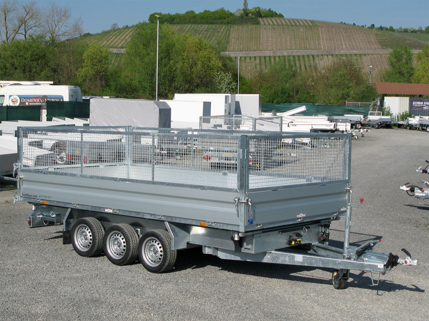 Humbaur HTK 3500.41 ALU Tridem Gitteraufsatz, Rampen, Stützen