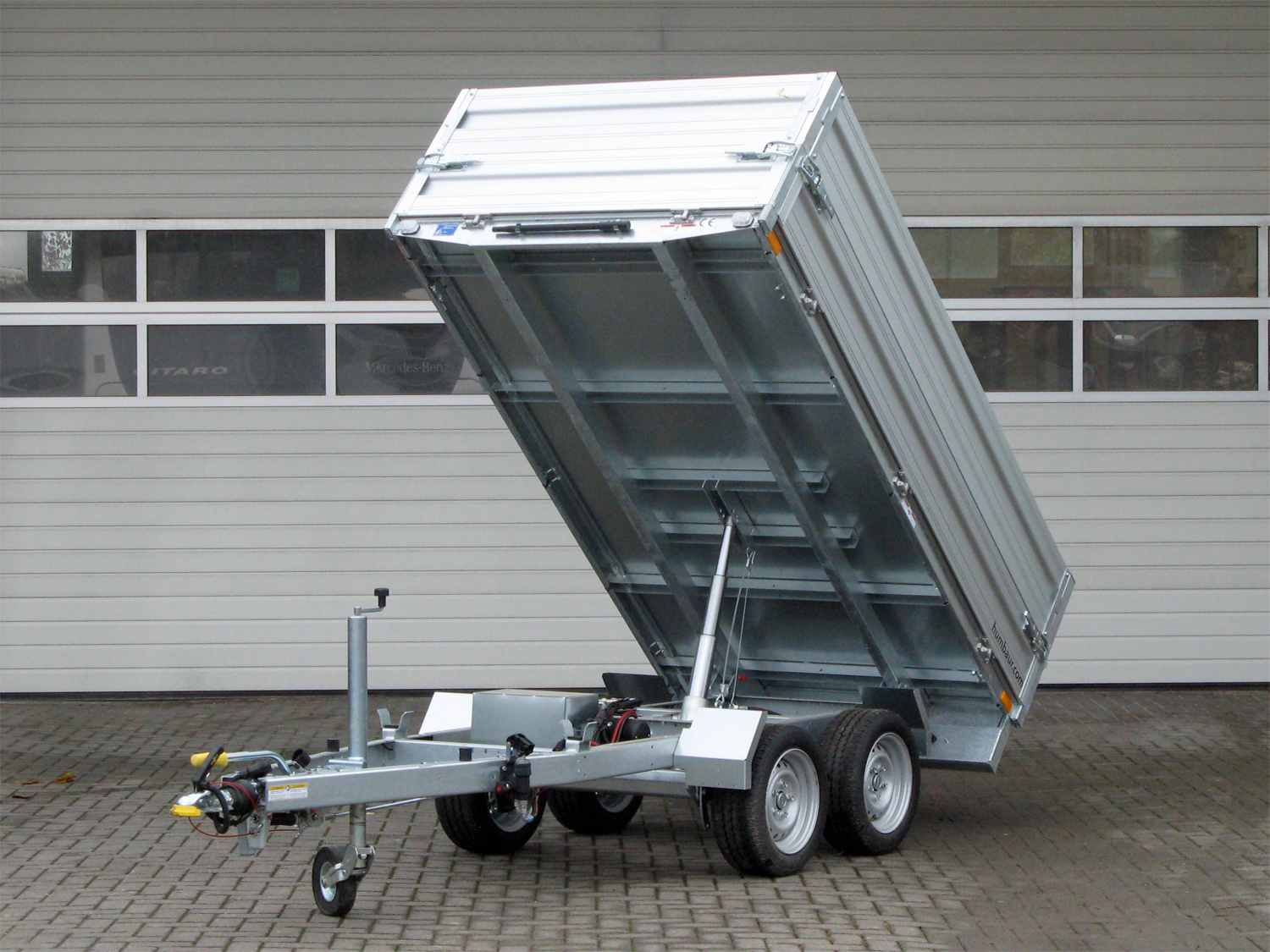 Humbaur HUK 272715 E-Pumpe und BW-Aufsatz