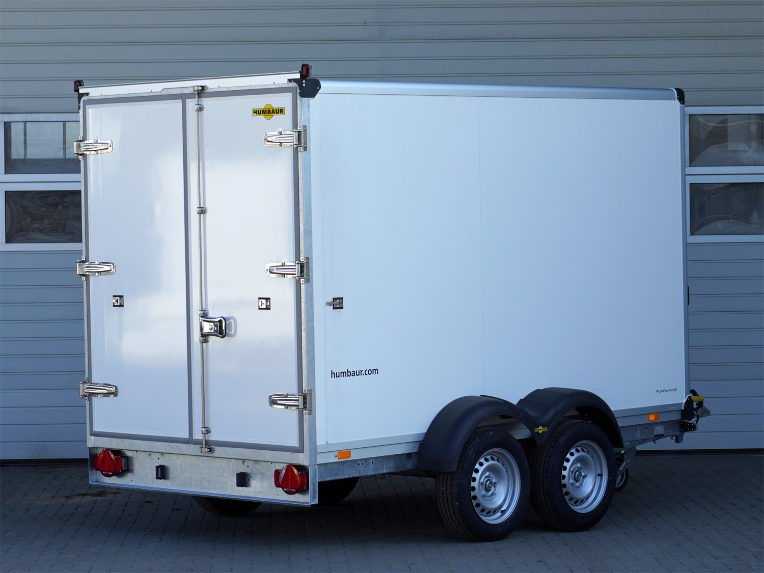 Humbaur HK 25 32 18 - 20 PF30 Sandwich PurFerro mit Kühlaggregat - Image 7