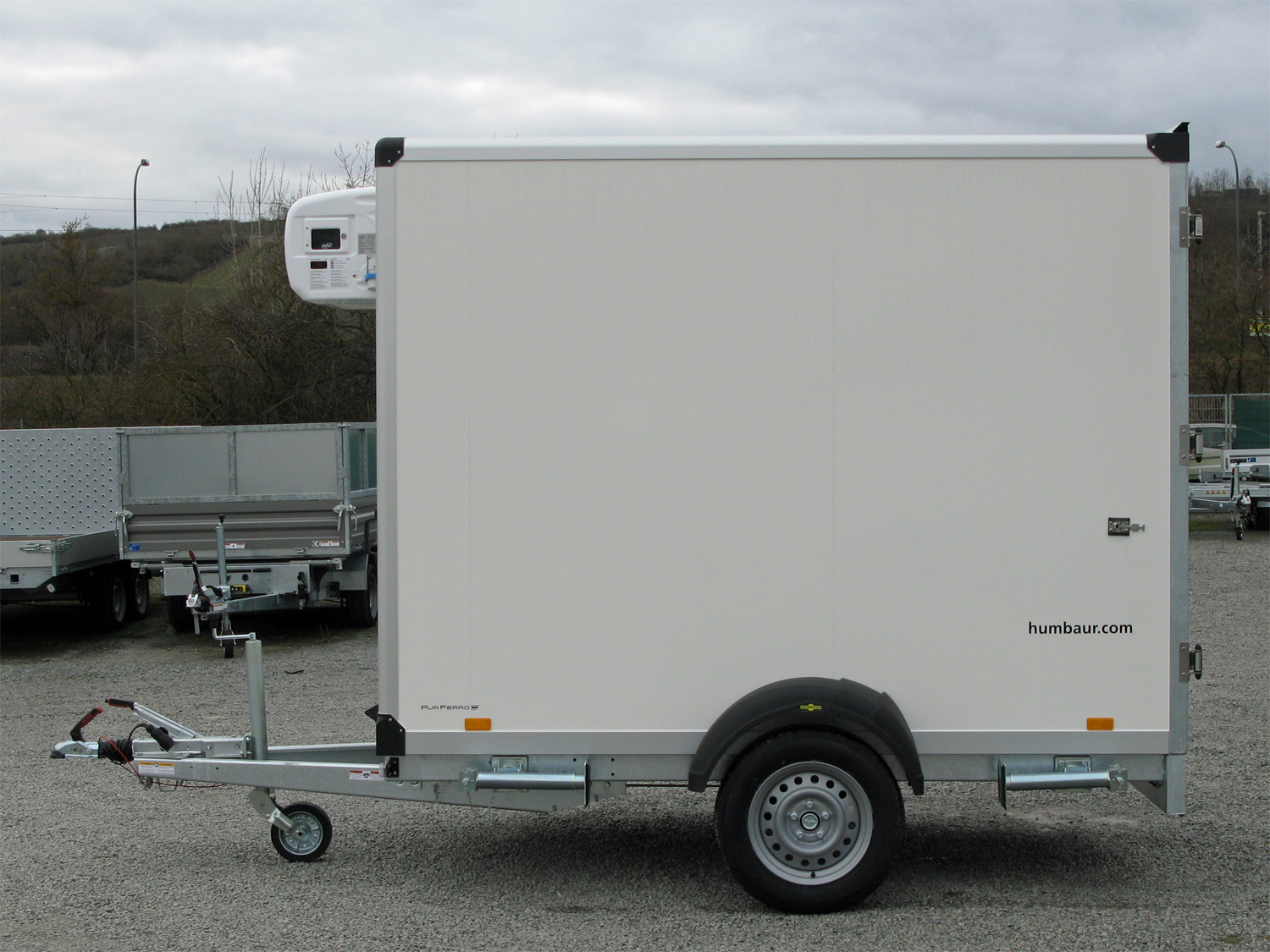 Humbaur HGK 13 27 16 - 21 PF60 Deluxe Kühlanhänger mit hochwertiger Isolierung - Image 12