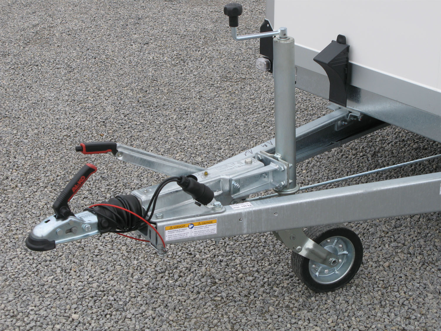 Humbaur HGK 13 27 16 - 21 PF60 Deluxe Kühlanhänger mit hochwertiger Isolierung - Image 4