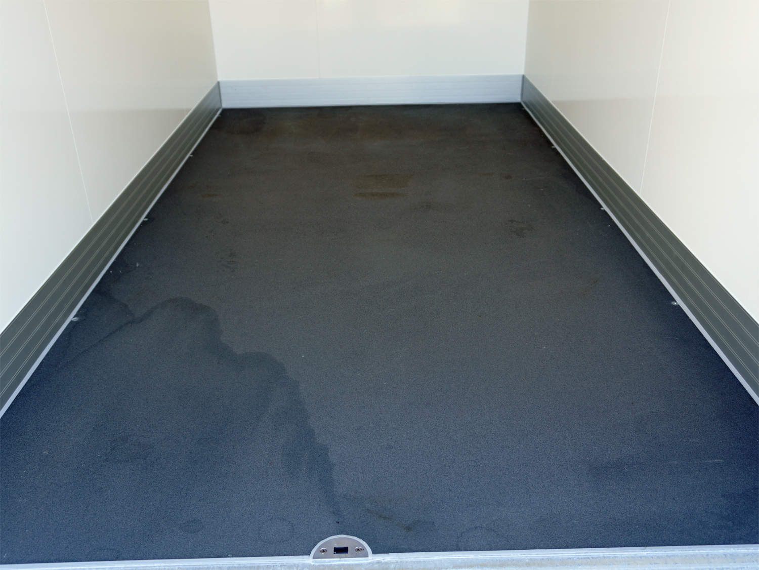 Humbaur HGK 25 32 18 - 21 PF60 Deluxe Tandem-Kühlkoffer mit hochwertiger Isolierung - Image 2