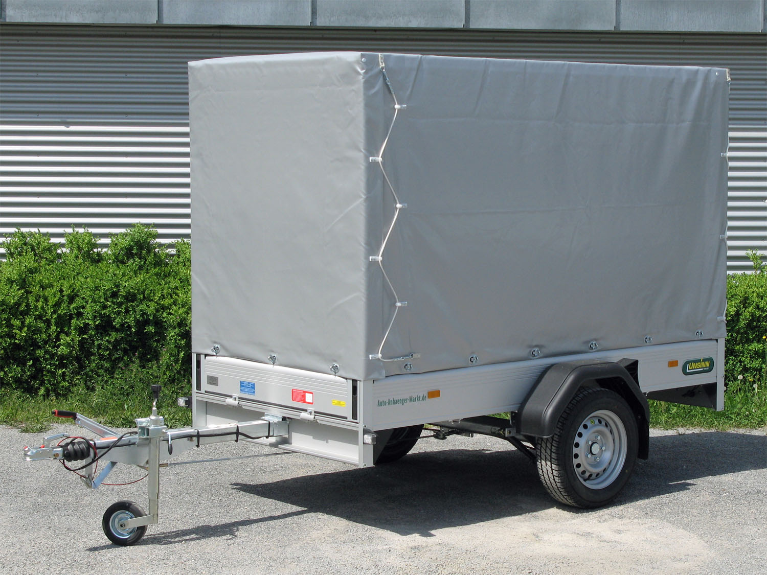 Unsinn UT 2512-13-14 Hochplane, Frontklappe und 100 km/h-Ausführung