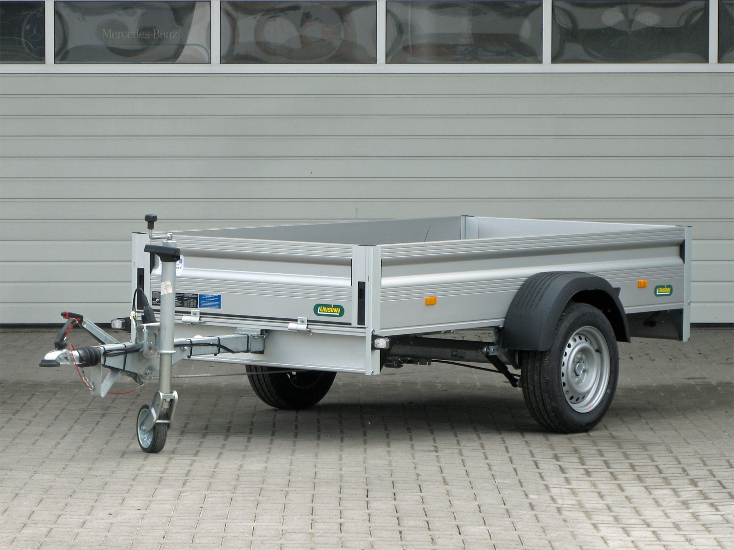 Unsinn UT 2512-13-14 Frontklappe, 100 km/h