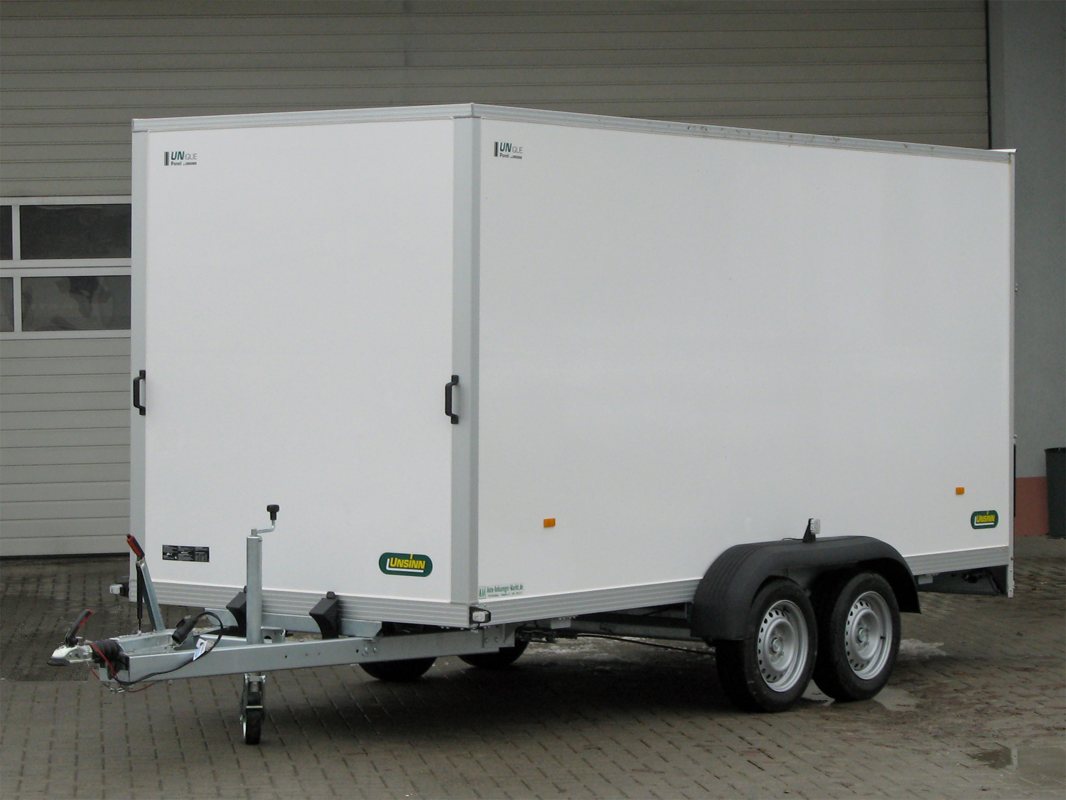 Unsinn UKU 421719-26-14 Auffahrklappe rutschhemmend | Edelstahl-Drehstangenverschluss