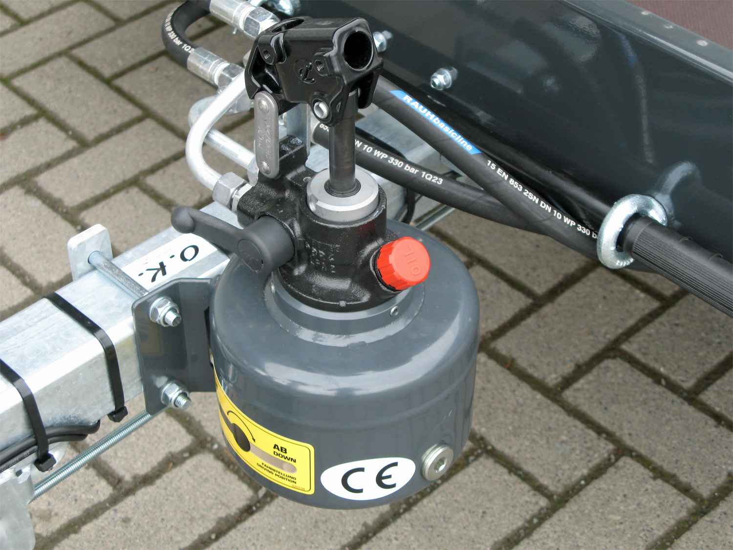 Unsinn UA 3118-18-13 Absenkanhänger 100km/h - Image 9