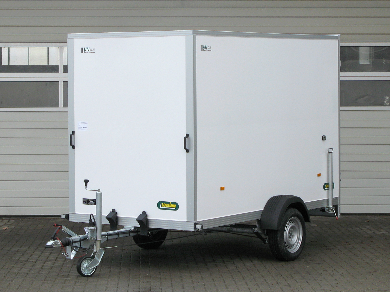 Unsinn UKU 301519-14-14 2 Flügeltüren | 100 km/h | Schiebestüten